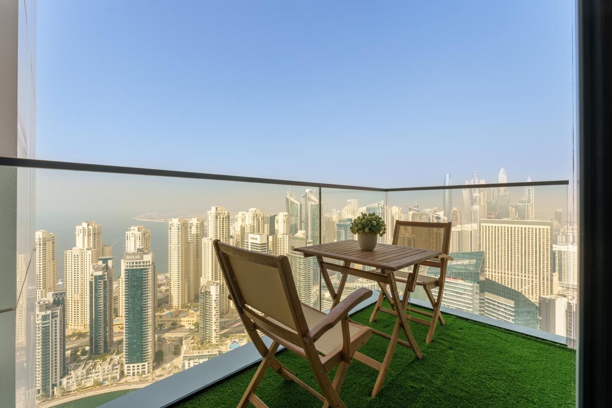 Marcopolo - Surreal Eye, Sea & Marina Views Premium 4br Apartment Dubai