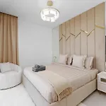Marcopolo - Surreal Dubai Eye, Sea & Marina Views Premium 4Br