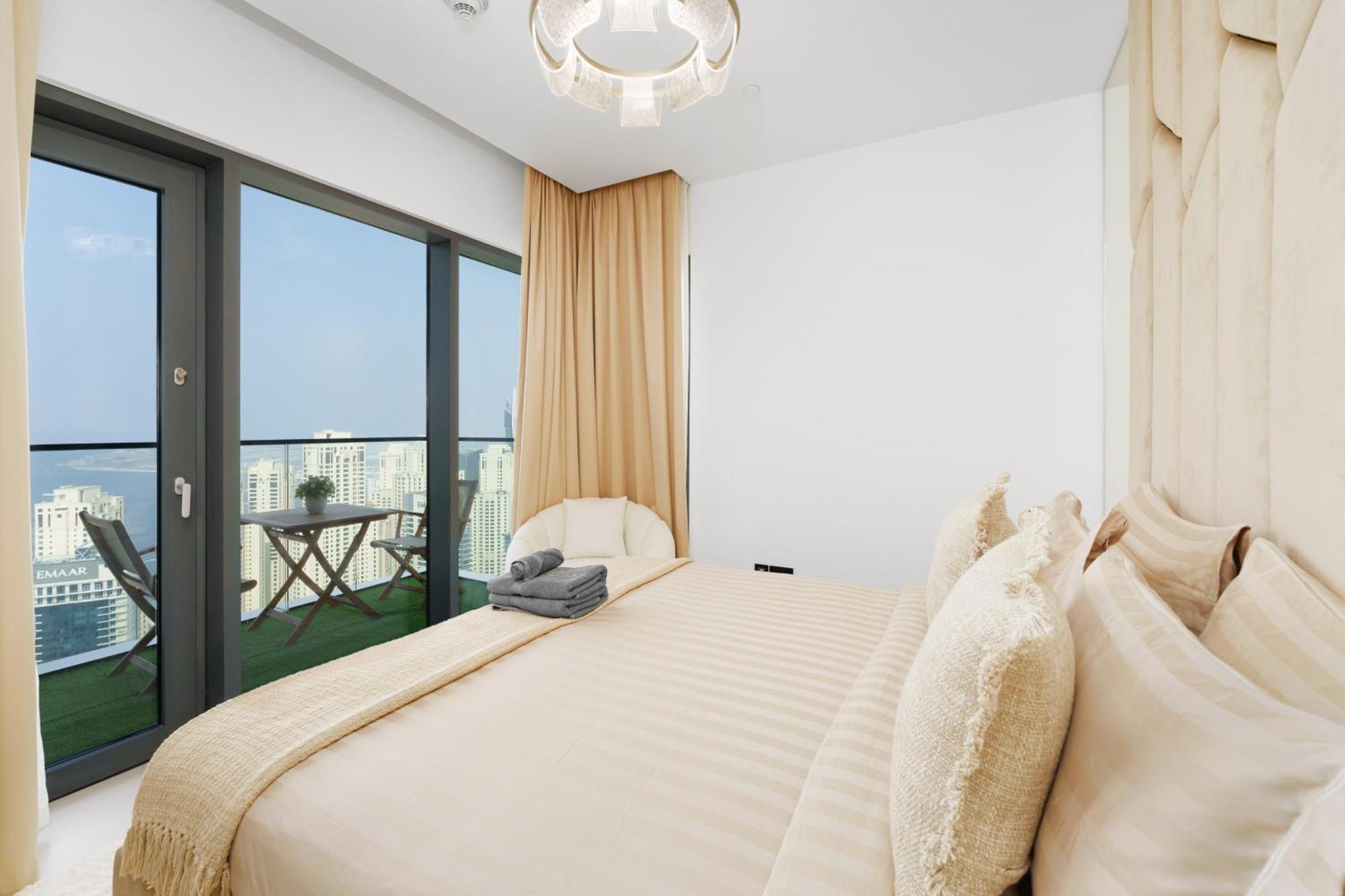 Marcopolo - Surreal Eye, Sea & Marina Views Premium 4br Dubai