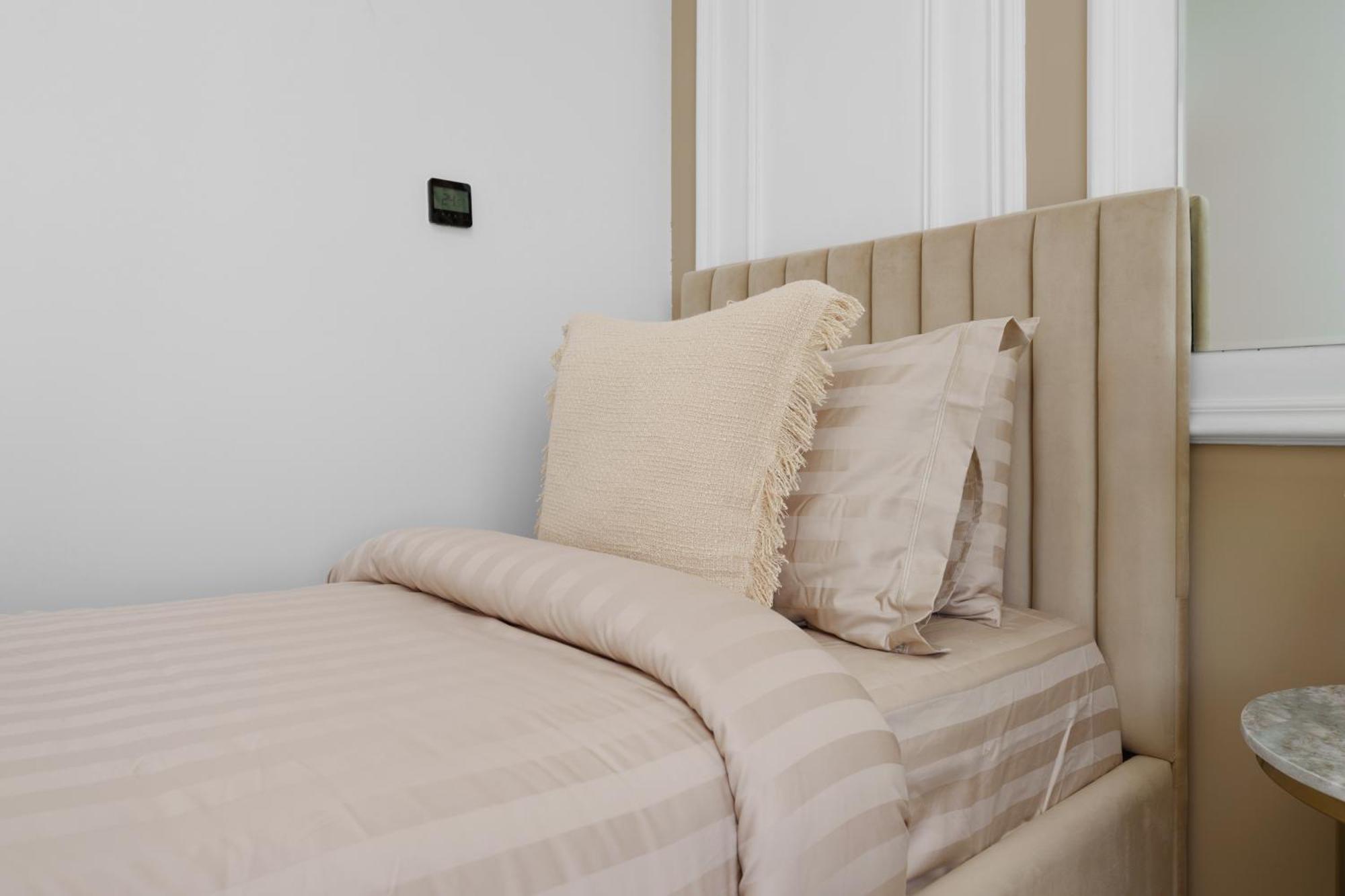 Marcopolo - Surreal Eye, Sea & Marina Views Premium 4br Apartment
