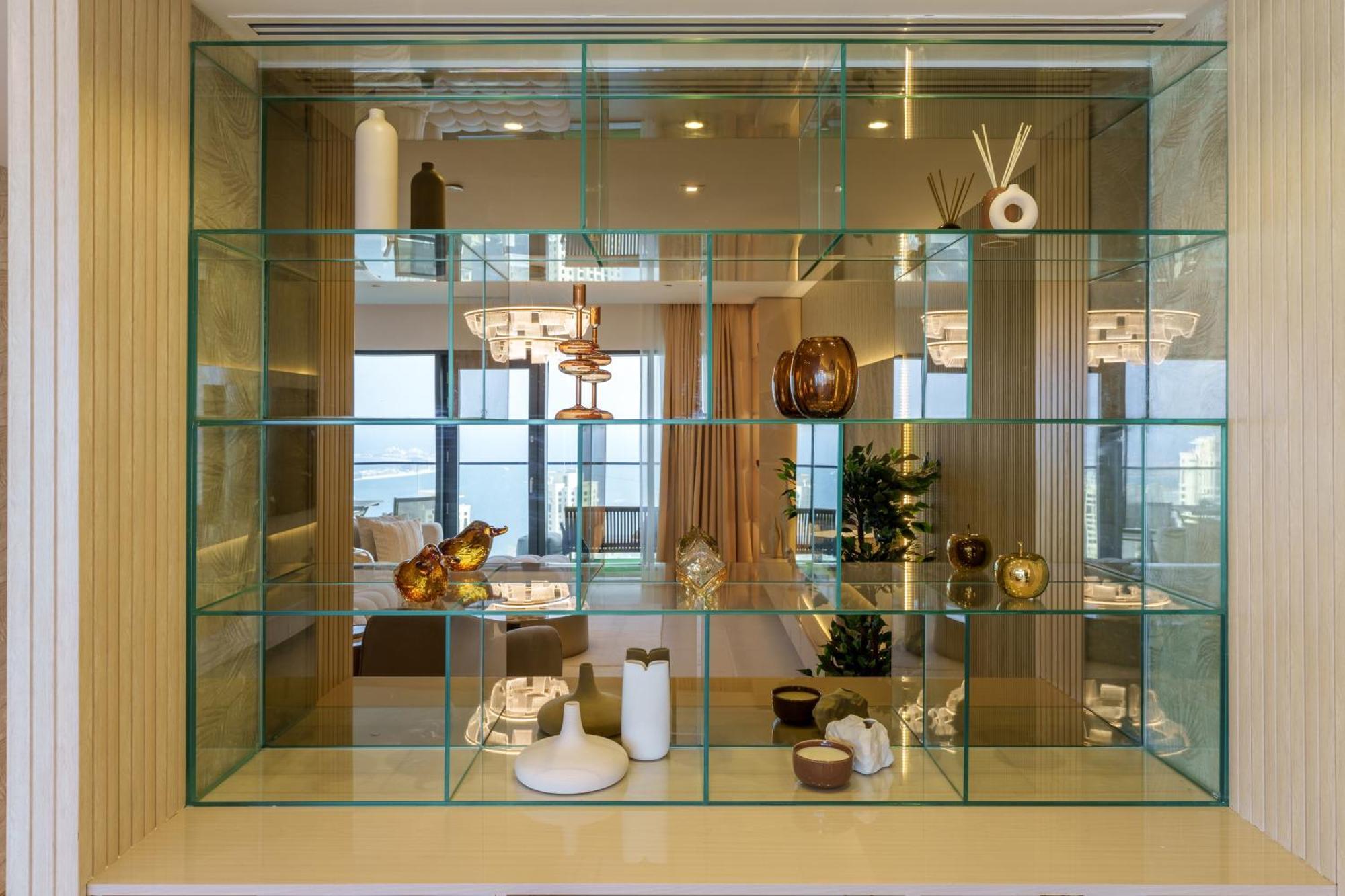 Marcopolo - Surreal Eye, Sea & Marina Views Premium 4br Apartment